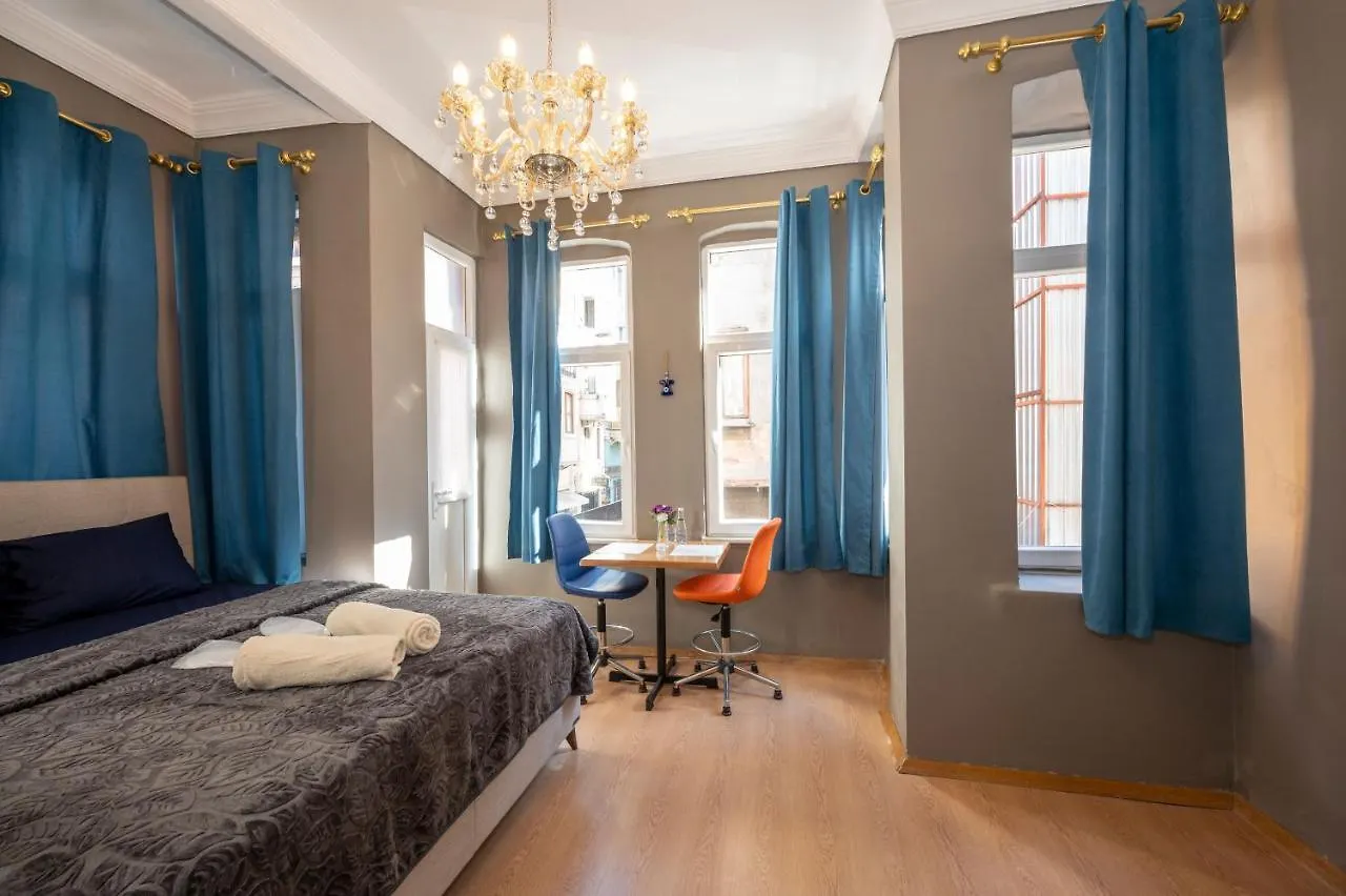 Chanel Suits Istanbulská provincie 0*,  Turecko